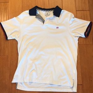 Southern Tide classic fit. Lightly worn.